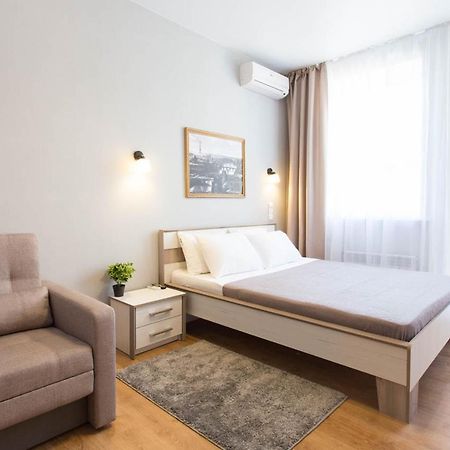 Cozy Apartment Beside Metro Yaroslava Mudroho, Universytet - Chernyshevska Str 95-6 Charkiv Exteriör bild