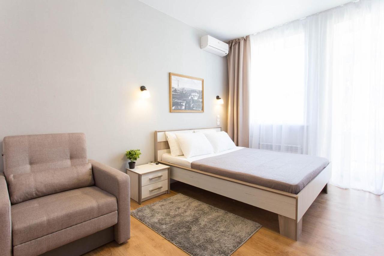 Cozy Apartment Beside Metro Yaroslava Mudroho, Universytet - Chernyshevska Str 95-6 Charkiv Exteriör bild
